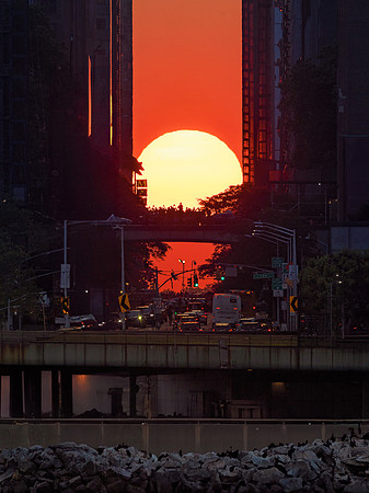 Manhattanhenge